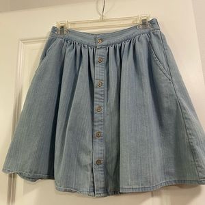 Rylee and Cru Chambray Button Skirt size Lrg